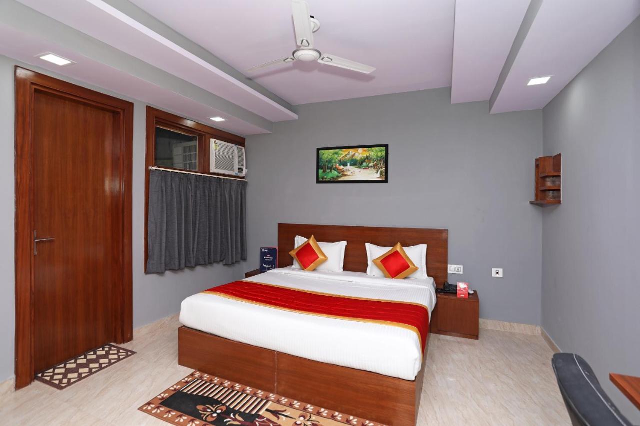 Capital O Aashiyana Paradise Near Omaxe Gurgaon Mall Hotel Екстериор снимка